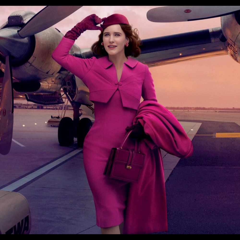 Vintage lovers! Mrs. Maisel inspired white purse